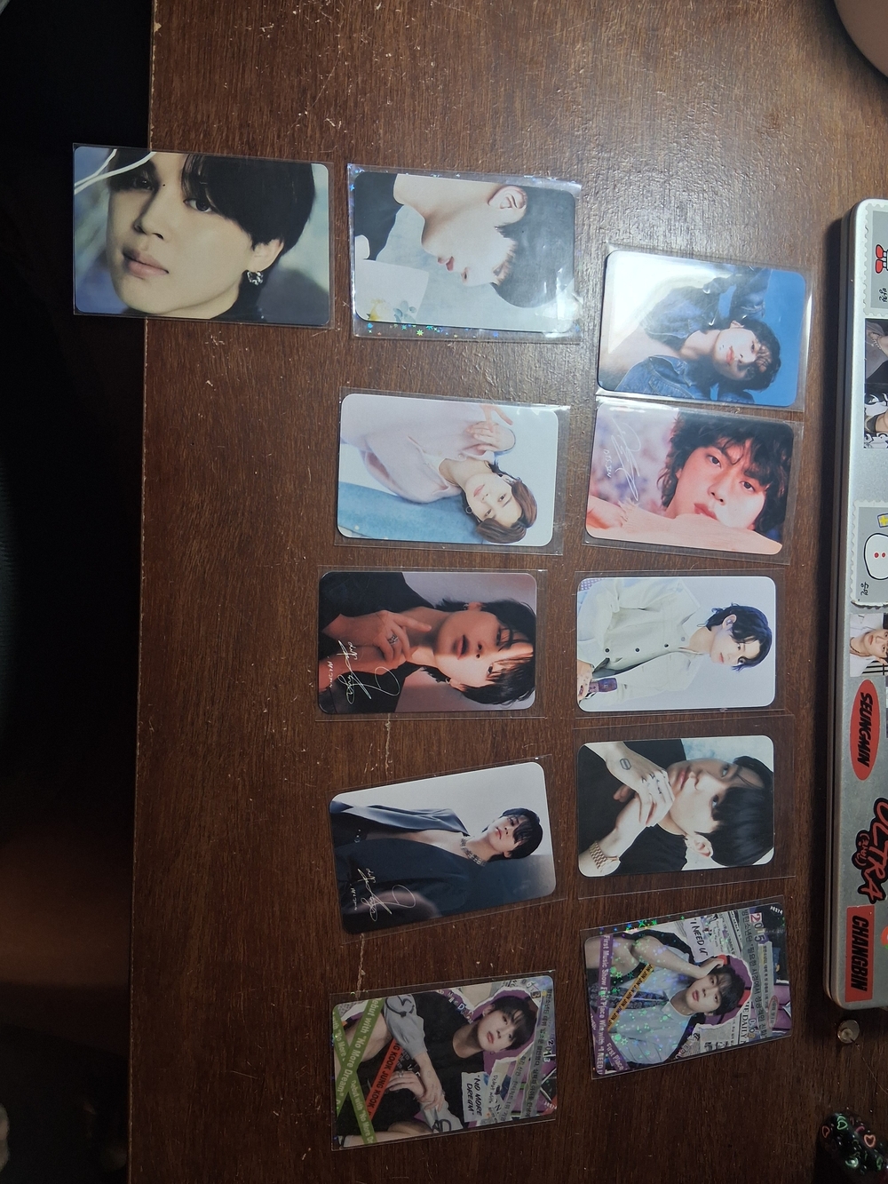K-Pop Idol Photo Cards Collection - Black/White Variety Set